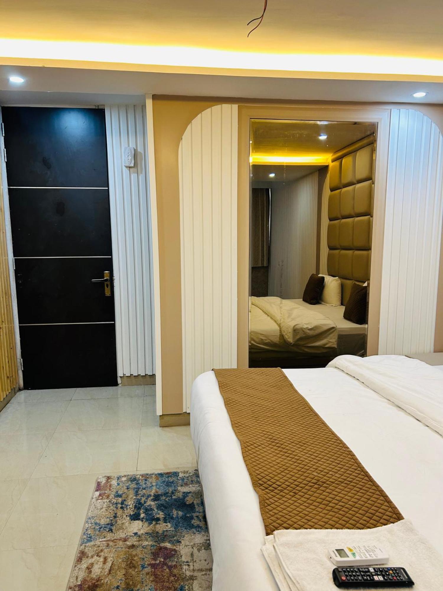 Hotel Bob Adventures Dehradun Exterior foto